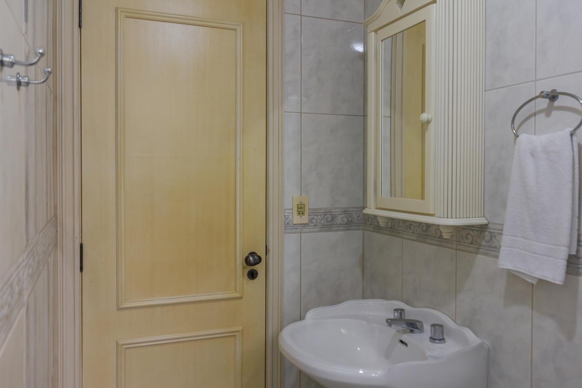 Apartamento Elegancia Classica A 1 Quadra Da Em Bc N704 Balneário Camboriú