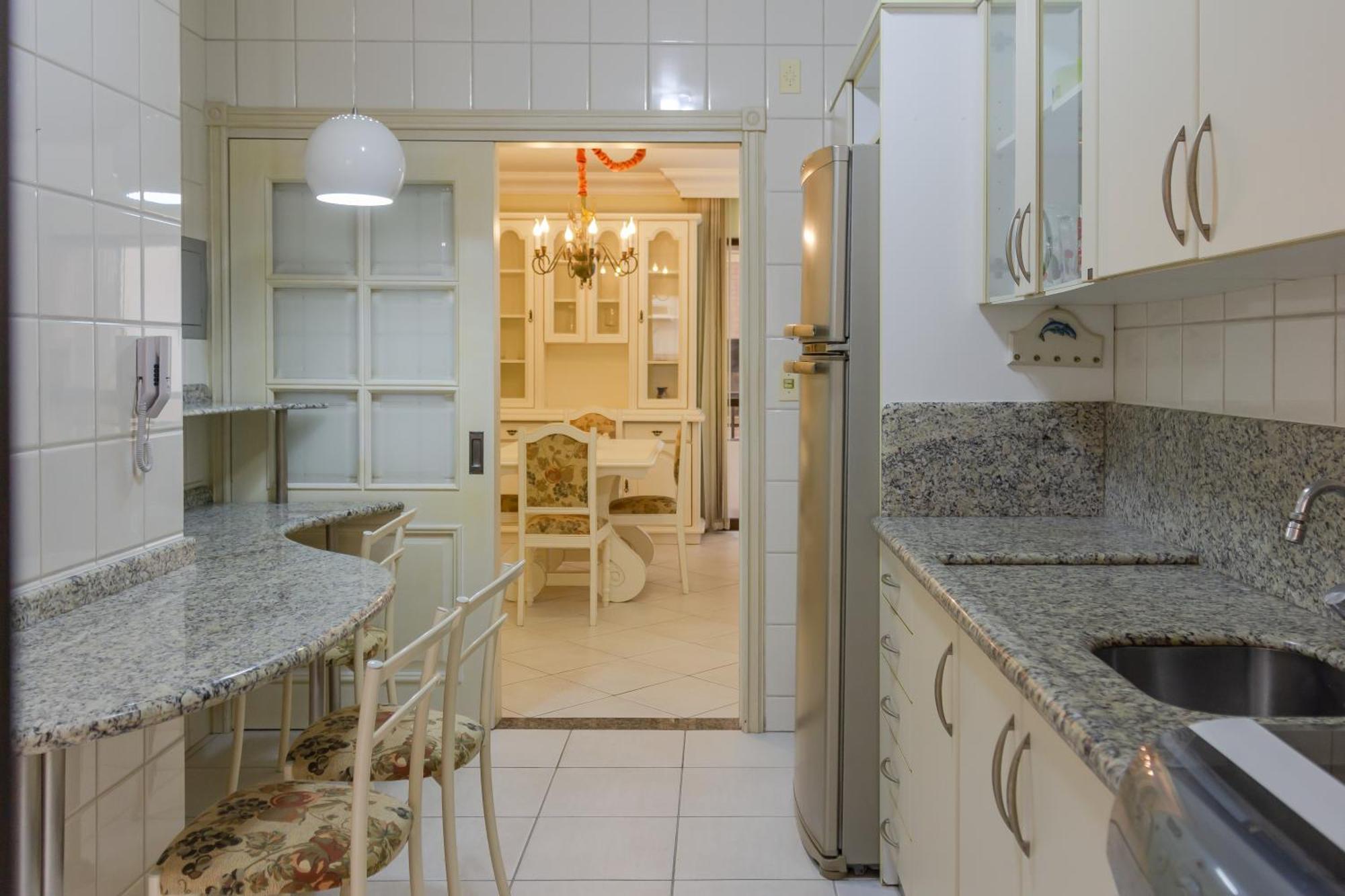 Elegancia Classica A 1 Quadra Da Em Bc N704 * Balneario Camboriu