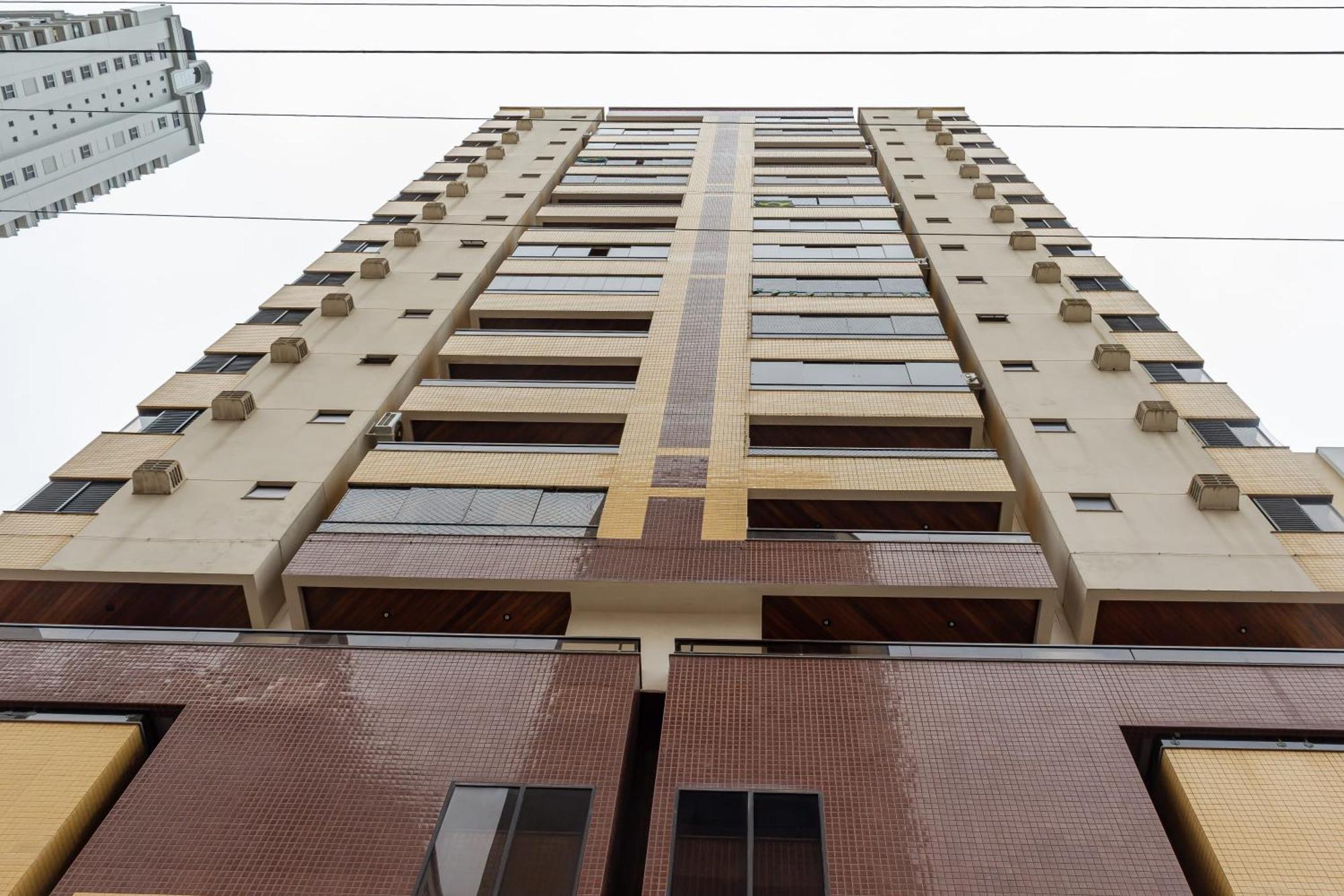 Elegancia Classica A 1 Quadra Da Em Bc N704 Apartment Balneario Camboriu